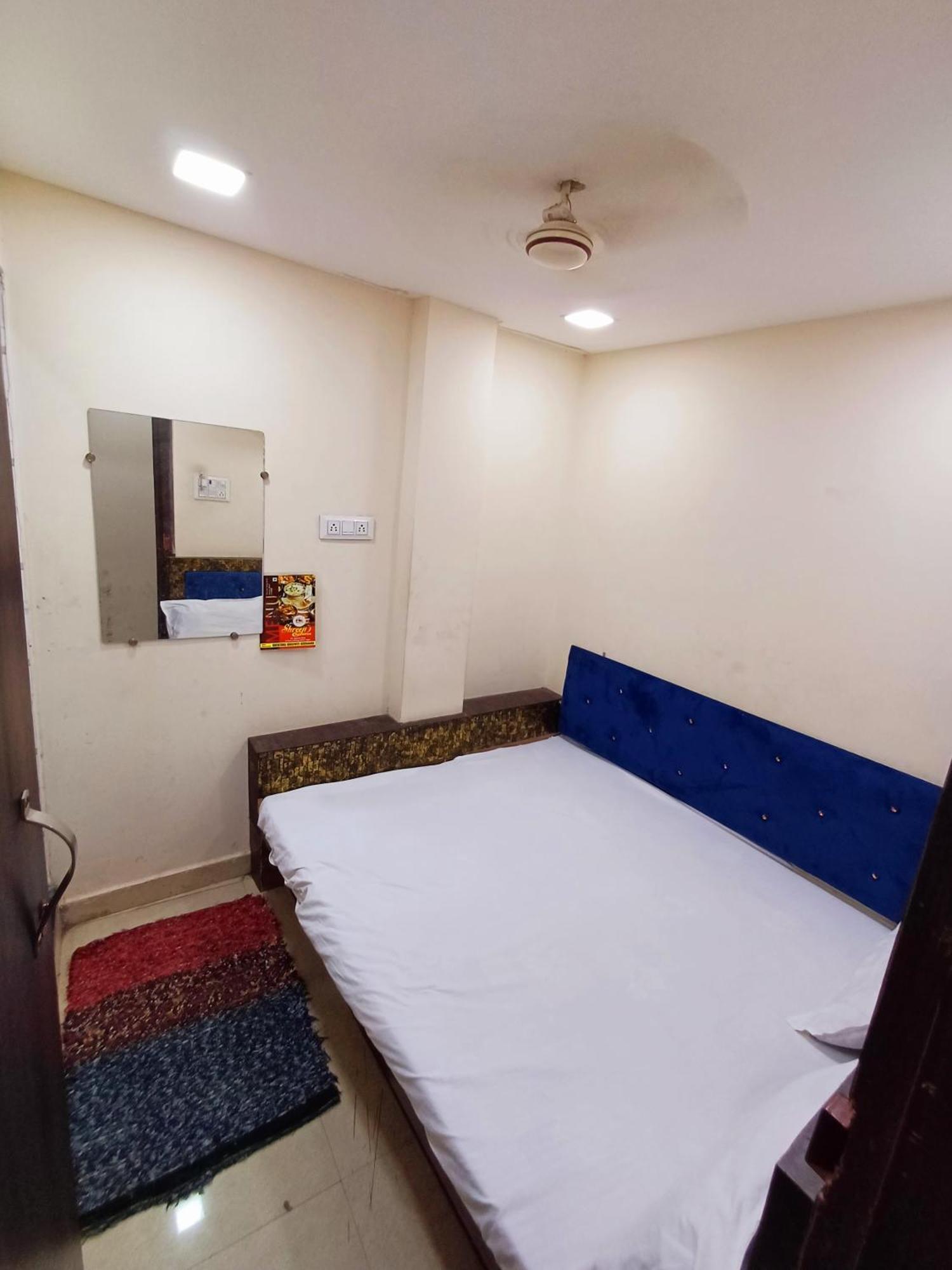 Hotel Blue Tower Inn Ujjain Exterior foto